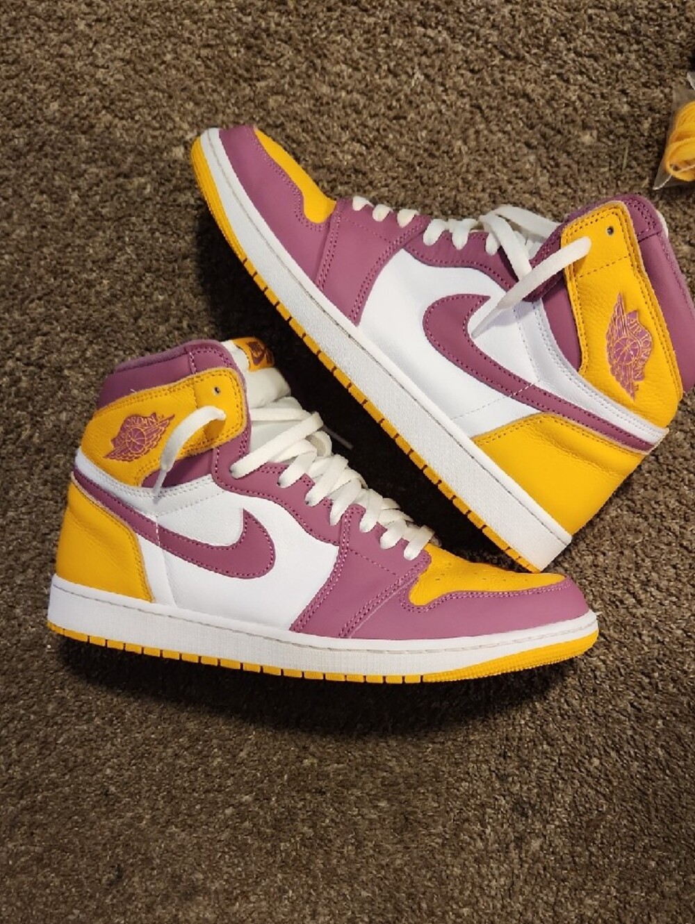 Jordan 1 OG High "Brotherhood" -Top Sneakers in Purple, Yellow & White - Picture 3 of 6